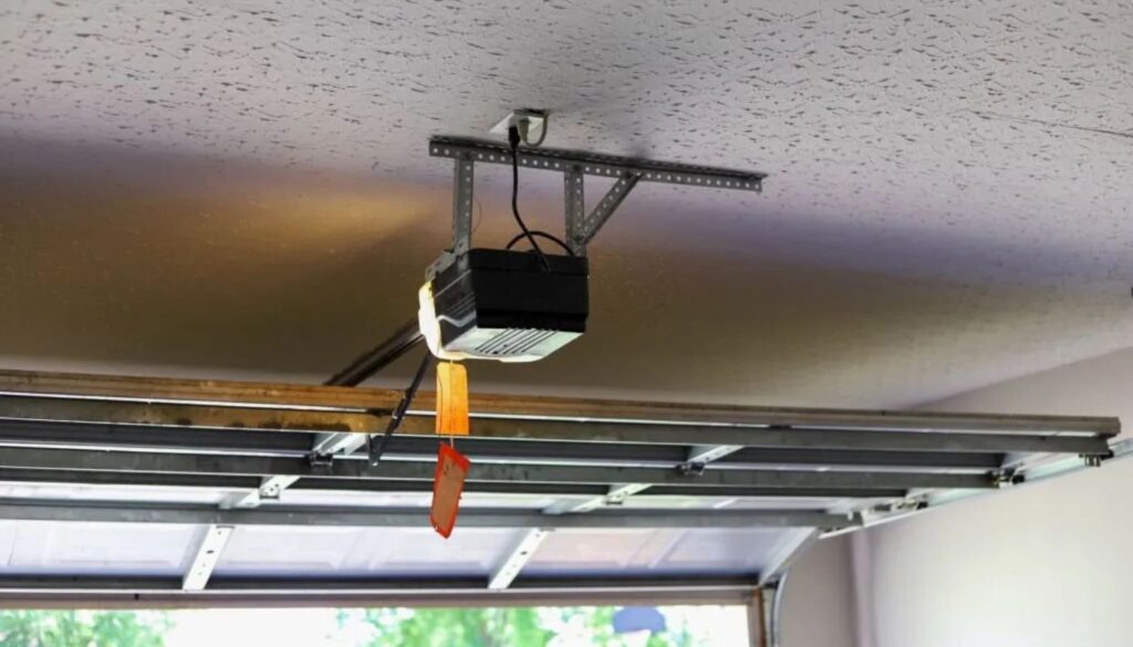 Professional Garage Door Opener Repair - Century Garage Door Repair Service Marysville